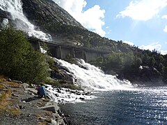 Водопад Лангфосс.jpg