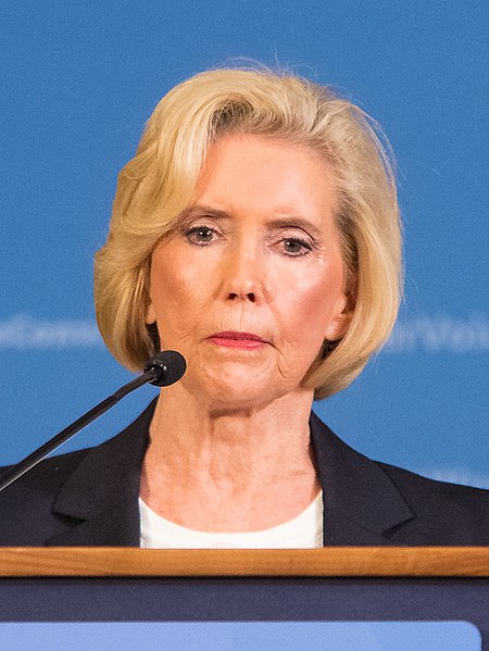 File:Lilly Ledbetter 2016.jpg