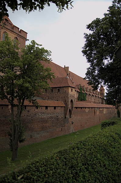 File:Malbork, zespół zamku krzyżackiego, XIII, XIX 6.jpg