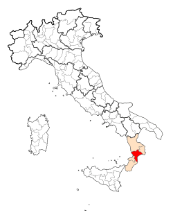 Map highlighting the location of the province of Catanzaro in Italy