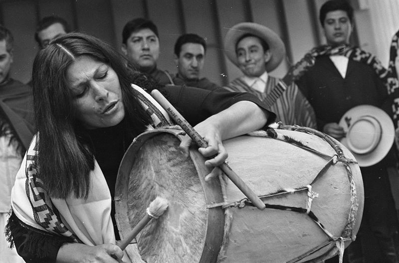 File:Mercedes Sosa, 1967.jpg