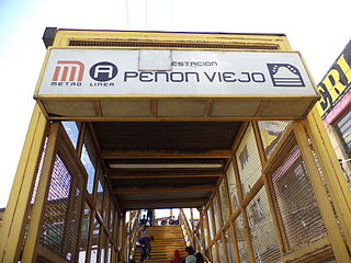 <span class="mw-page-title-main">Peñón Viejo metro station</span> Mexico City metro station