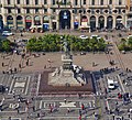 Milano Cattedrale di Santa Maria Nascente Blick vom Dach auf das Monumento del Vittorio Emmanuele II auf der Piazza del Duomo 2.jpg