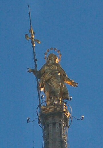 File:Milano Madonnina closer.jpg