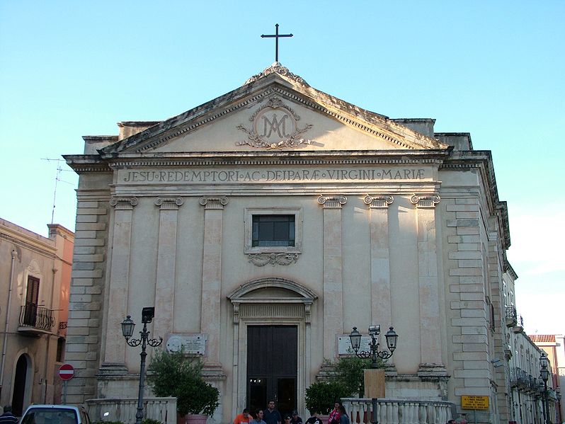 File:Milazzo Chiesa S Maria Maggiore.jpg