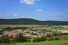 Ansicht vom Dietrichsberg, im Hintergrund Sannertsberg