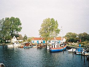 Neuendorf.Hafen.JPG