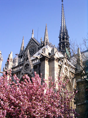 Notre-Dame-Paris 3.jpg