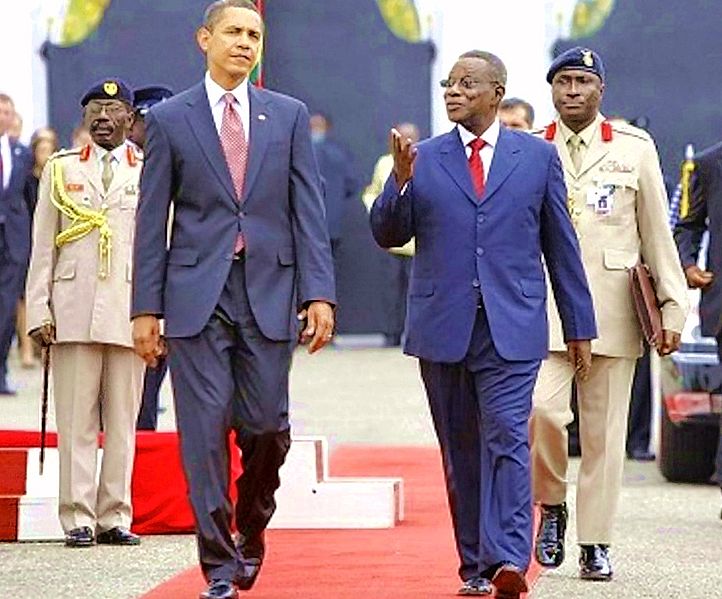 File:Obama & Atta-Mills, 2012-07-31 B002.jpg