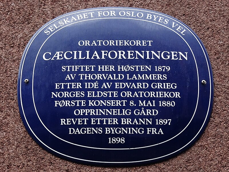File:Oratoriekoret Cæciliaforeningen plaque Kirkegata 17 Oslo Norway.jpg