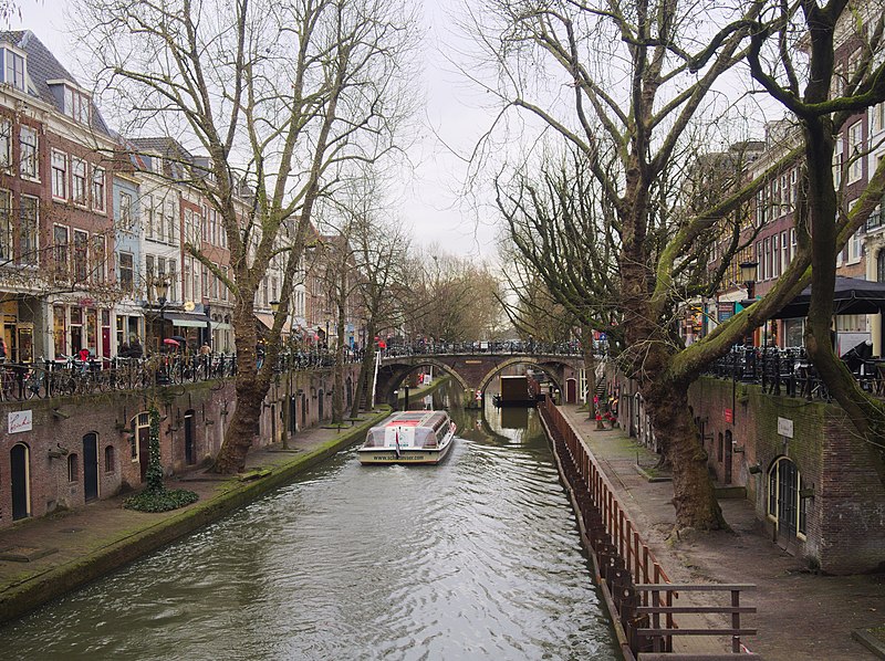 File:Oudegracht 7103.jpg