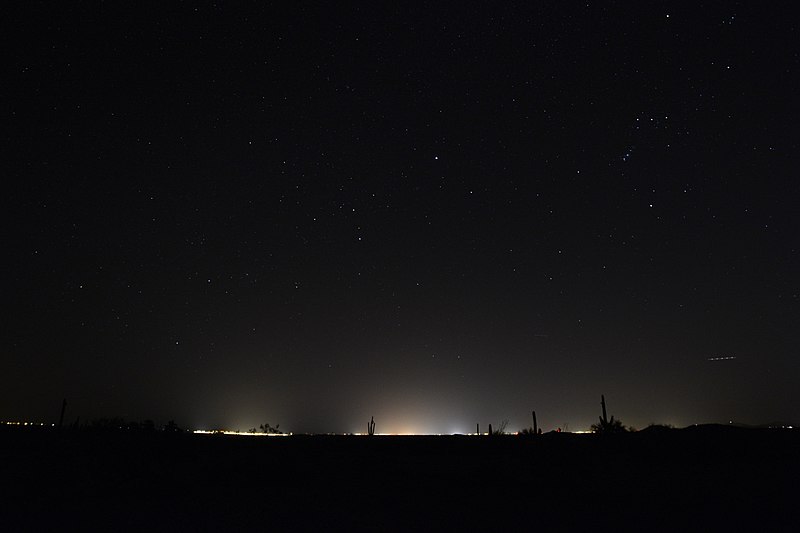File:Phoenix Lights from afar.jpg