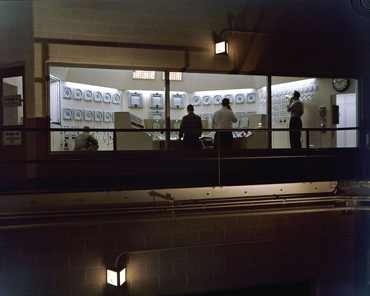 File:Plum Brook reactor control room (9465026649).jpg