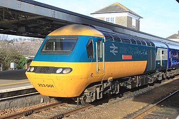 Motorrijtuig 43002 van een Intercity 125 hogesnelheidsdieseltrein zonder passagiersstoelen, die als diesellocomotief kan worden aangemerkt