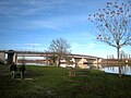 Le pont sur l'Yonne.