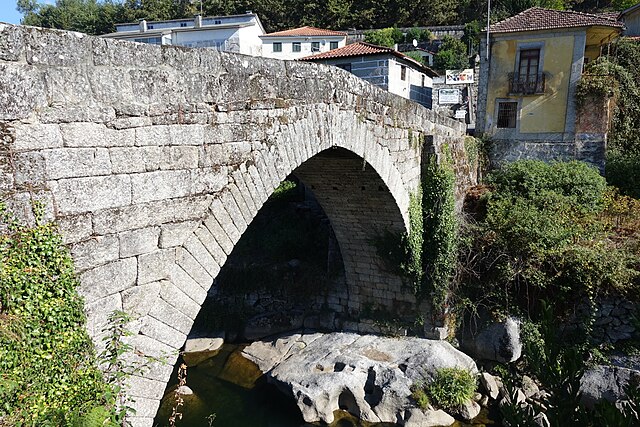 Ponte de Mem Gutierres