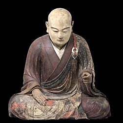 Portrait de moine, sculpture japonaise du XVIe siècle (fin de l’époque de Muromachi / époque de Momoyama) en bois laqué polychrome et yeux en cristal de roche incrusté. (définition réelle 3 744 × 3 744)