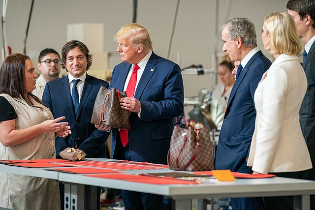 File:President Trump Visits the the Louis Vuitton Workshop - Rochambeau  (48918529248).jpg - Wikimedia Commons