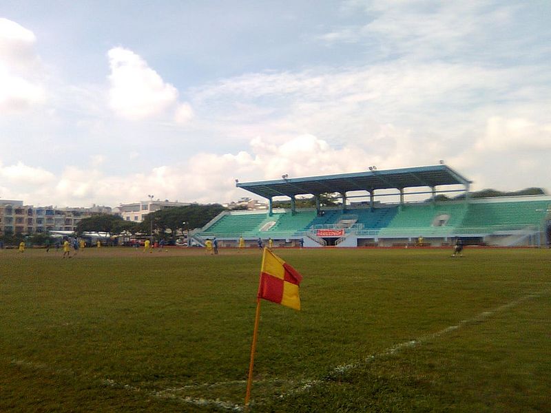 File:Quận 8 Stadium.jpg