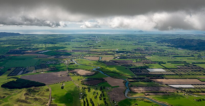 File:Rangitaiki.jpg