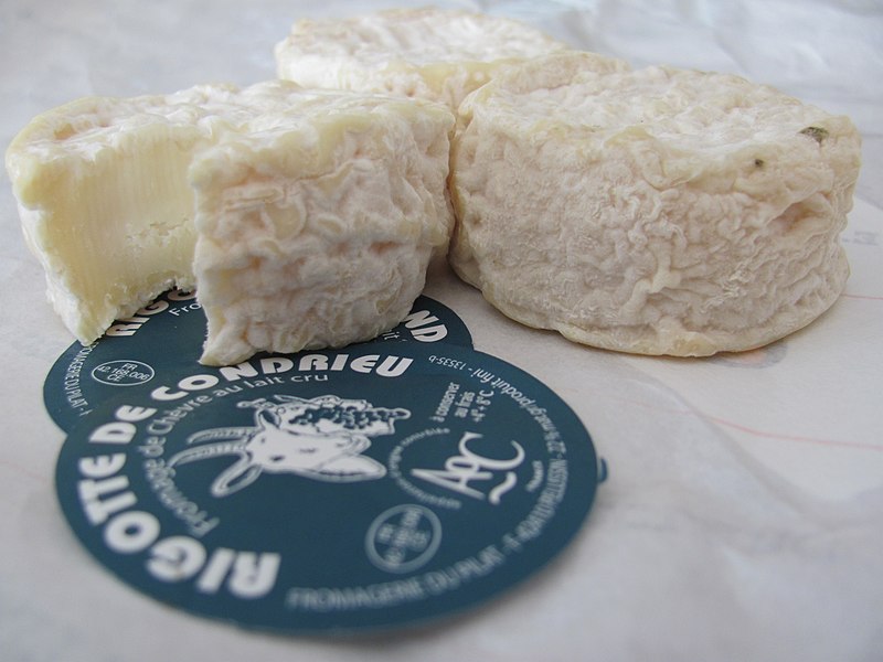 File:Rigottes de Condrieu - fromage AOC.JPG