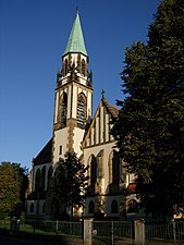 L'église de la Sainte-Croix.