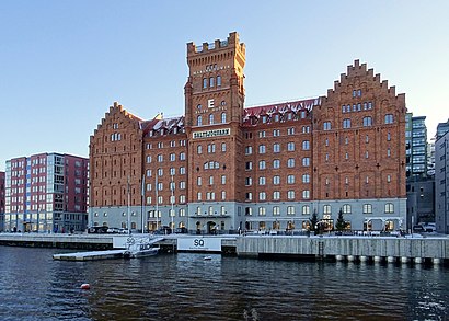 Vägbeskrivningar till Elite Hotel Marina Tower med kollektivtrafik