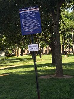 Saunders Park sign SaundersPark2.jpg