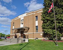 Mont-Royal Town Hall Siedziba merostwa w Mont Royal.JPG