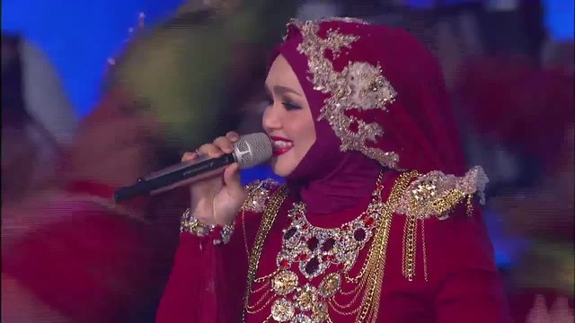 File Siti Nurhaliza Mahligai Permata And Ya Maulai Anugerah Meletop Era 2015 Webm Wikipedia