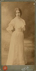 Sofija Kymantaitė-Čiurlionienė in 1905.jpeg