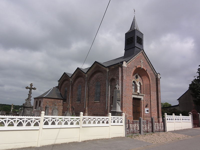 File:Sommeron (Aisne) église, latéral.JPG