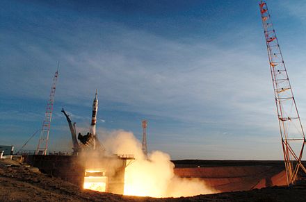 The Soyuz TMA-8 launch on 30 March 2006.