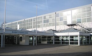 Sportovní hala Böblingen krátce před zbořením v lednu 2008