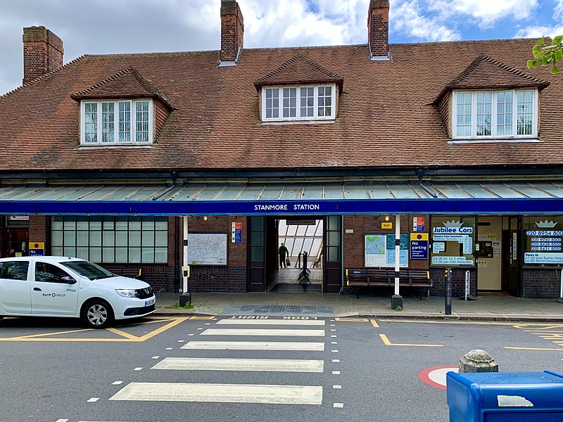 File:Stanmore station building 2020.jpg