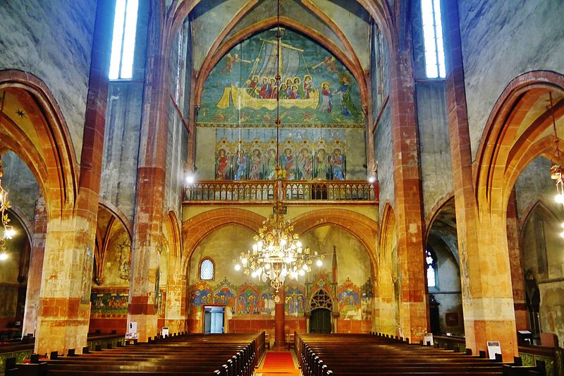 File:Straßburg St. Pierre-le-Jeune Innen Langhaus West 4.jpg