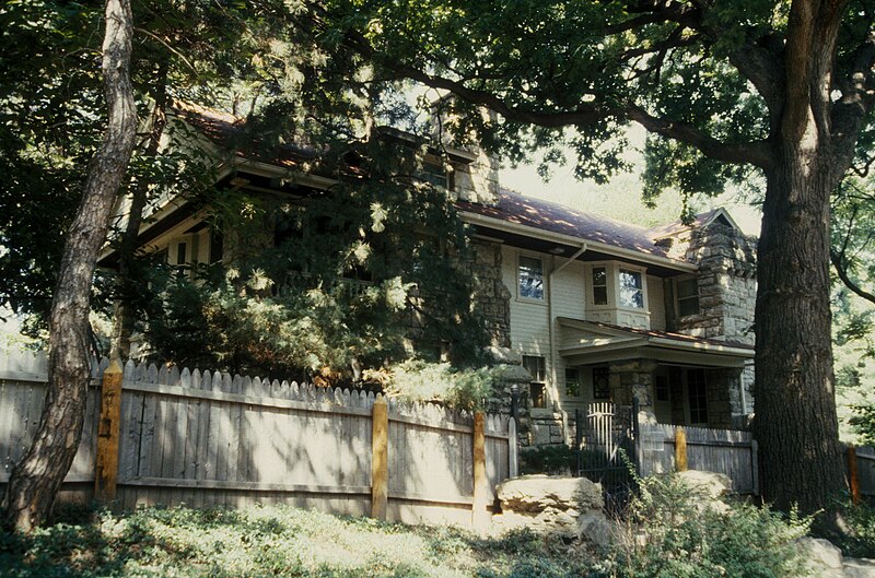 File:THOMAS HART BENTON HOUSE AND STUDIO.jpg