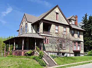 <span class="mw-page-title-main">Court Hill Historic District</span> Historic district in Iowa, United States