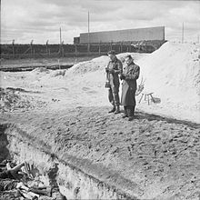 Берген-белсен концентрациялық лагерінің босатылуы, 1945 жылғы сәуір BU4270.jpg