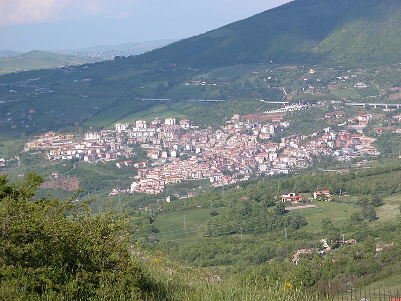 File:Tito panorama da torre di satriano.jpg