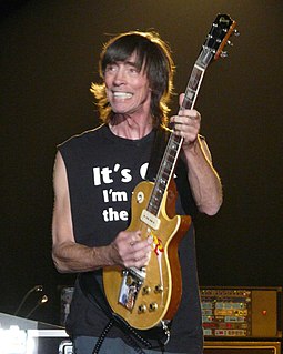 Tom Scholz American guitarist (born 1947)