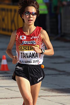 Tomomi Tanaka dari Jepang pada tahun 2012 World Half Marathon Championships di Kavarna, Bulgaria.jpg