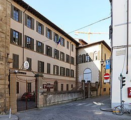 Via dei Castellani, poste de police dans le bâtiment des Offices.jpg