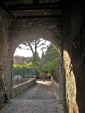 Via della Praterina underpass, from Piazza Mazzini under Orsini Odescalchi Castle (1418), Bracciano, Italy