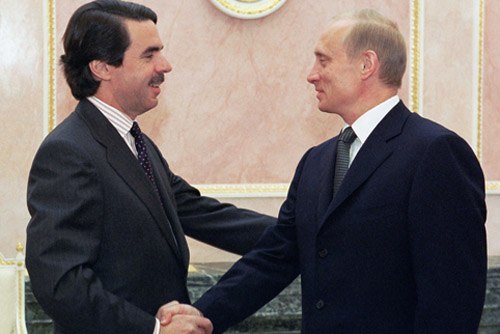 Aznar meets with Russian President Vladimir Putin