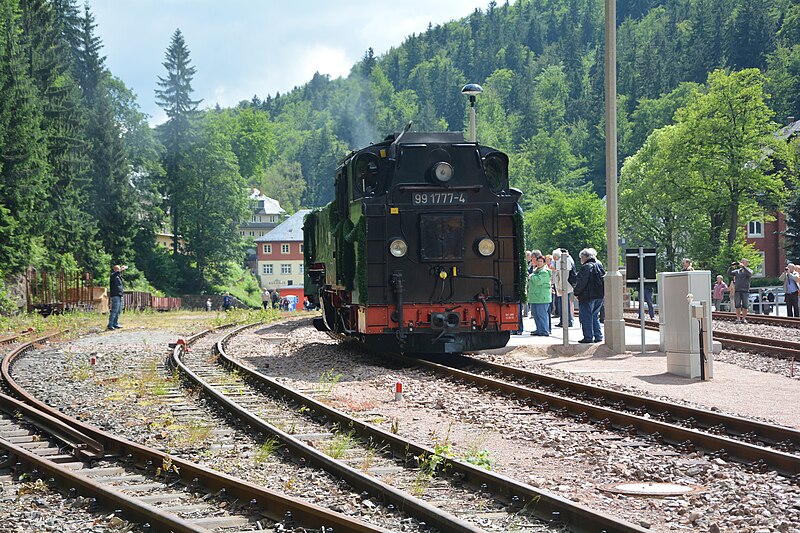 File:Weißeritztalbahn, Bhf Kipsdorf Wiedereröffnung 17.6.2017.-034.jpg