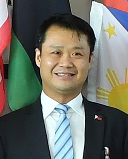 Win Gatchalian Filipino politician