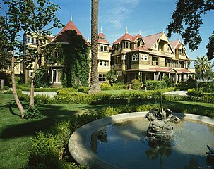 Winchester House 910px.jpg