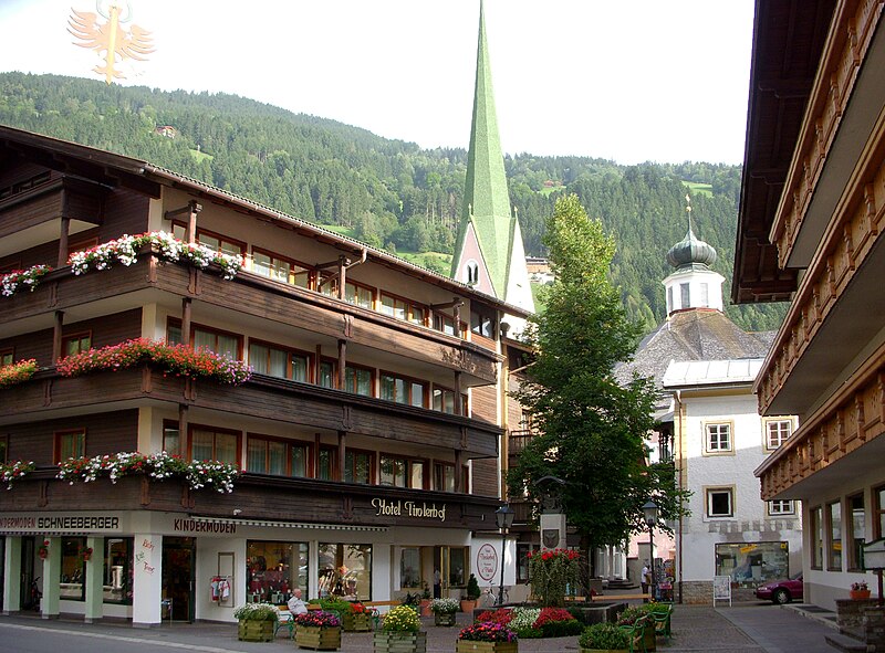 File:Zell Ziller 2008b.jpg