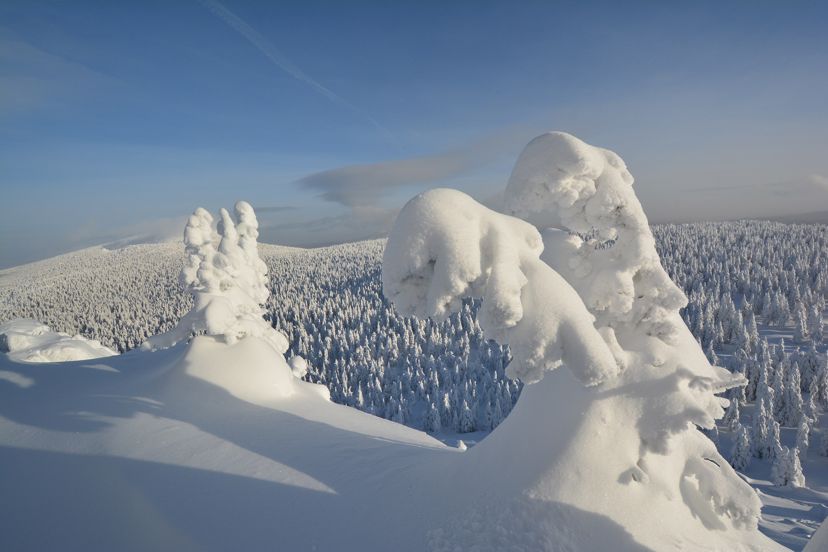 Winter view from Otkliknoy ridge, Taganay national park, Chelyabinsk Oblast, by Kaa707